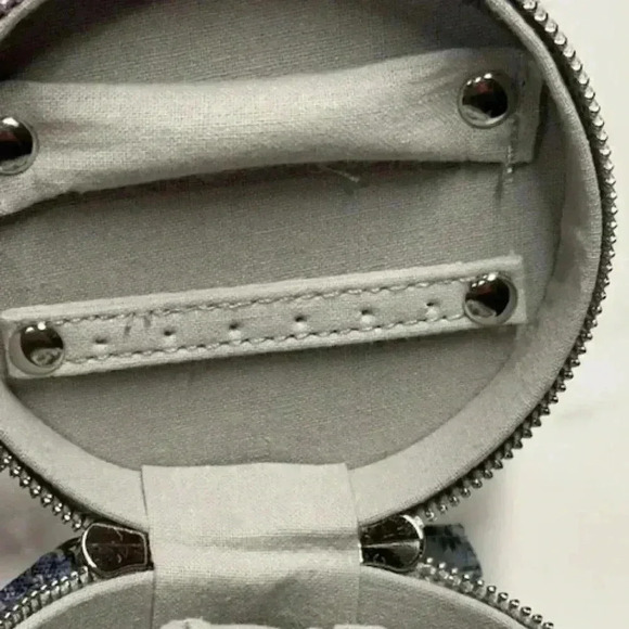 NEW DIOR Around The World Mini Round Zip Jewelry Travel Case Blue & White - Picture 3 of 6